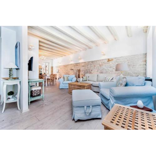 GRISIA Sea view with terrace