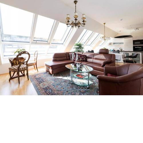 Großes Penthouse #12 mit Terrasse und Aussicht