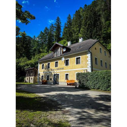 Groppenstein Apartmanház