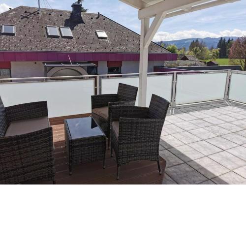 Großzügige Wohnung mit Terrasse