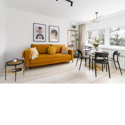 Grunwald Jesienna Apartment Comfort by Noclegi Renters
