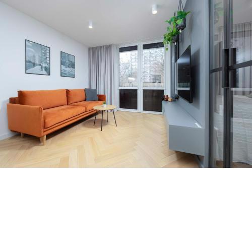 Grzybowska Modern Apartment in the Center of Warsaw by Noclegi Renters