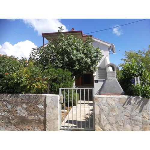 Guest House Dobriša