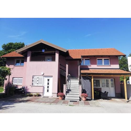 Guest House Lucija