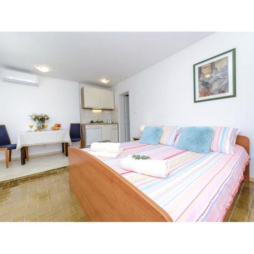 Guest House Rooms Rose - Studio with Terrace