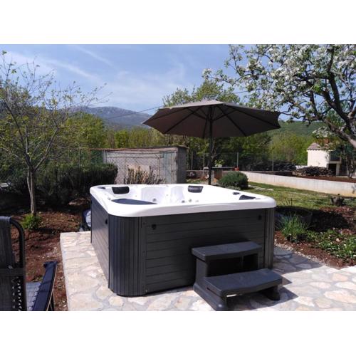 Guest house Tamy - with jacuzzi