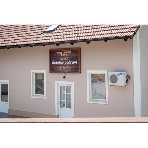 Guesthouse Režekov podrum