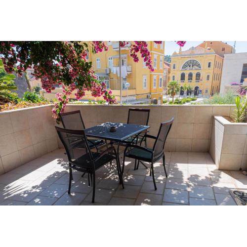 Gundula Apartment in The Heart of Split