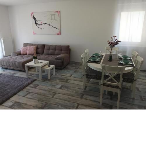 HANDLER Apartman Sopron