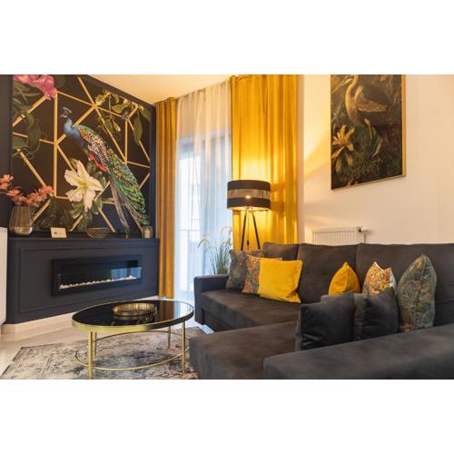 Hanza Tower - Golden Heaven Apartment