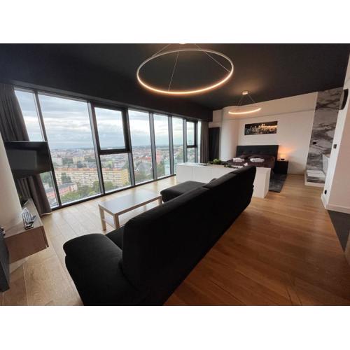 Hanza Tower - Luxurious Apartment 60m2 - 15th Floor City View