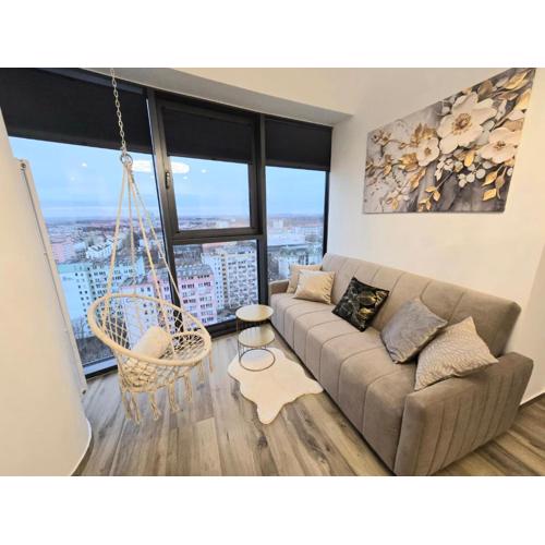 Hanza Tower AJP Glamour apartment high floor