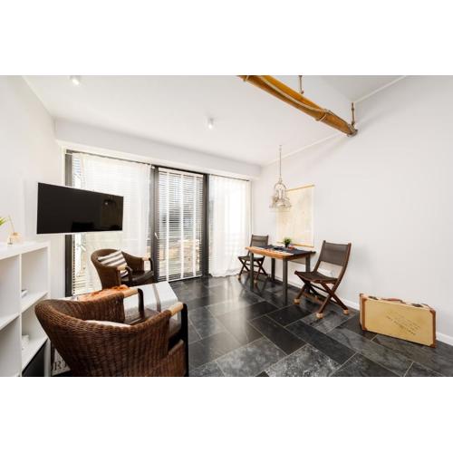 Hanza Tower Apartment no 628 - 6th floor, balcony, swimming pool