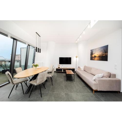 Hanza Tower Apartment no. 701 - Swimming pool, jacuzzi, terrace