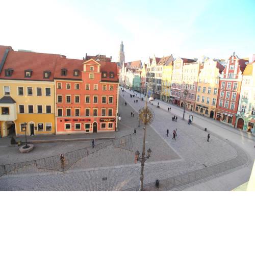 Happy Apartments - Rynek