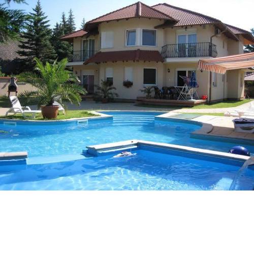 Happy Sun Medencés Apartman