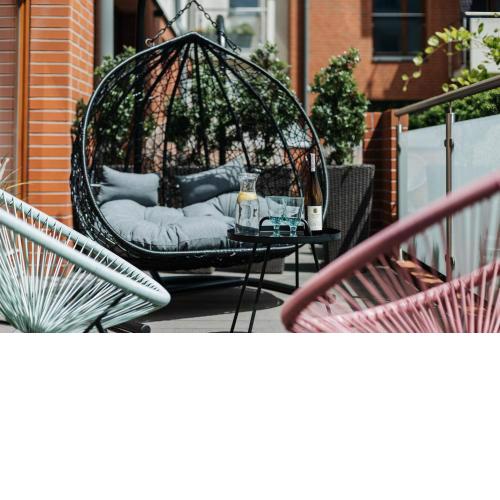 Harmo Old Town with Spacious Sunny Terrace