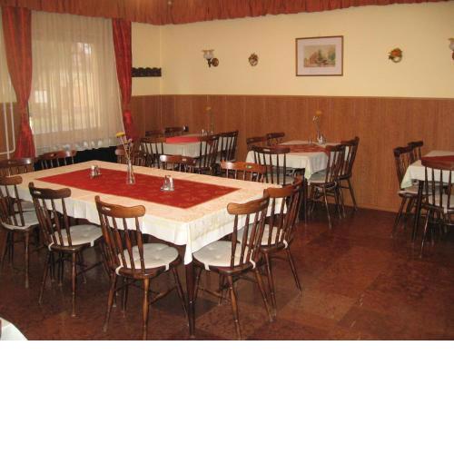 Hattyú Fogadó
