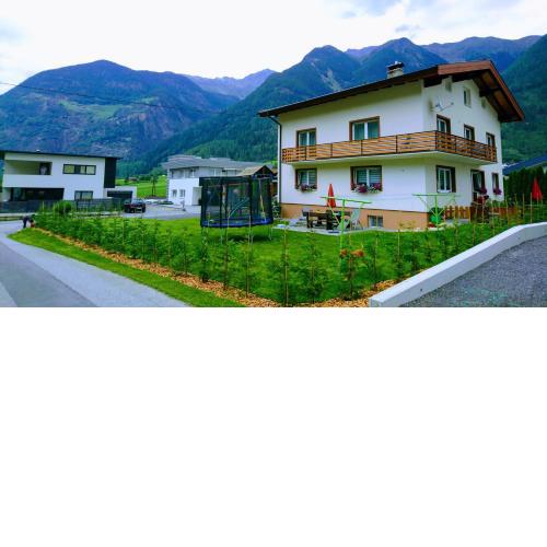 Haus Attos