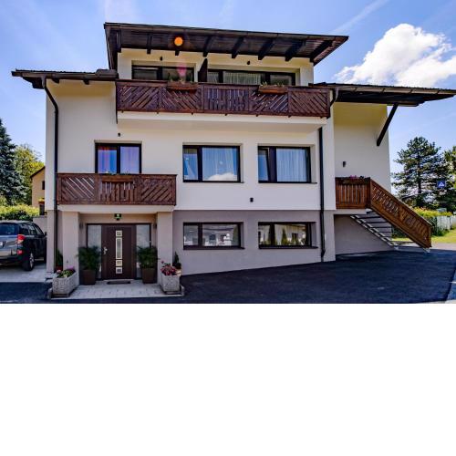 Haus Charlie