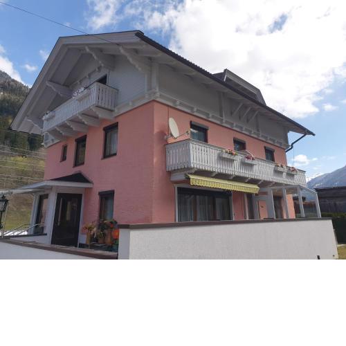 Haus Elena