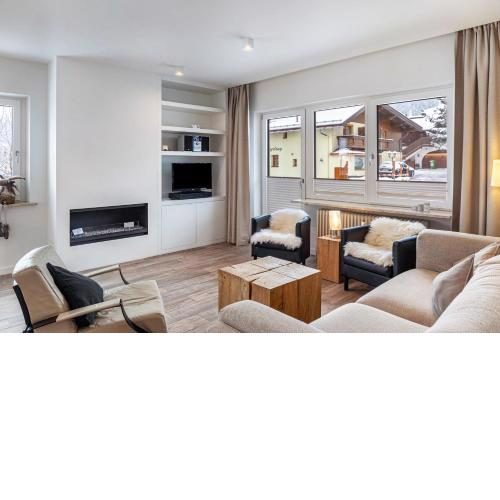 Haus Excelsior Top 15