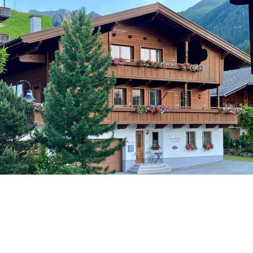 Haus Hislop