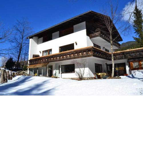Haus Pfauth