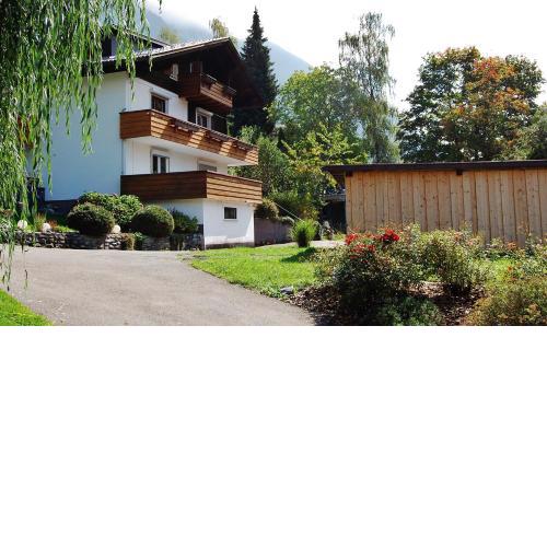 Haus Tisch