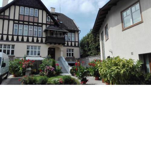 Haus zu den Zwei Eichen