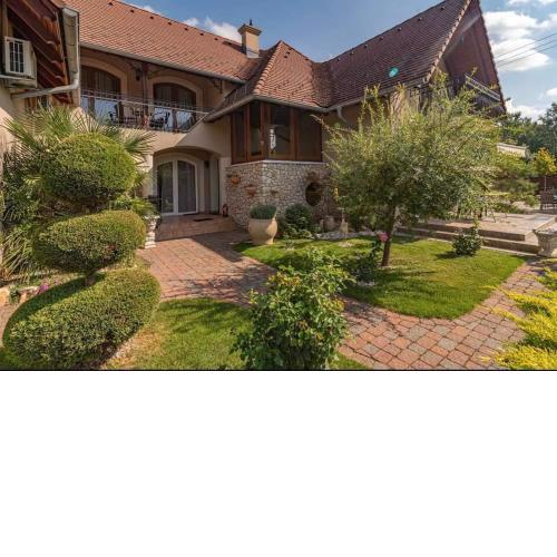Helka Apartmanház