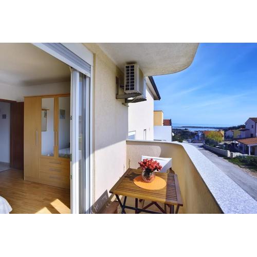 Helle Ferienwohnung 400 Meter zum Strand
