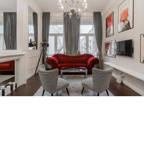 Hello Warsaw I Stunning Apartment above the Theater