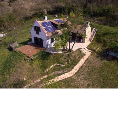Henye holiday homes