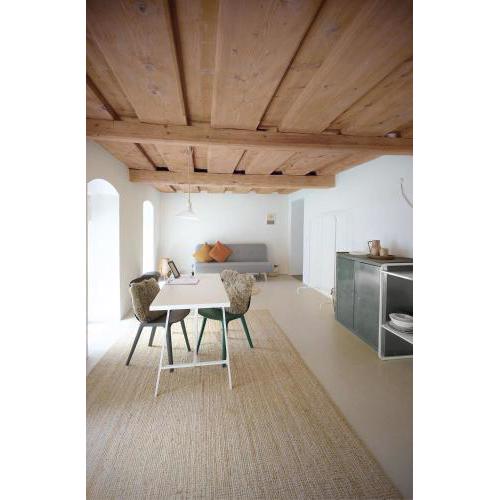 HERZIGE WOHNUNG IN ALTEM GEMÄUER