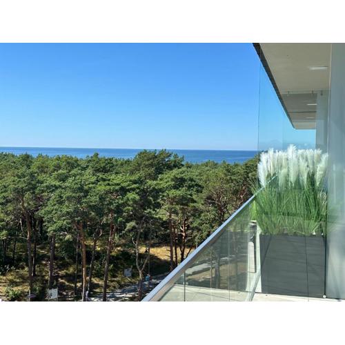 Hevenia Apartament 75 z bocznym widokiem na morze