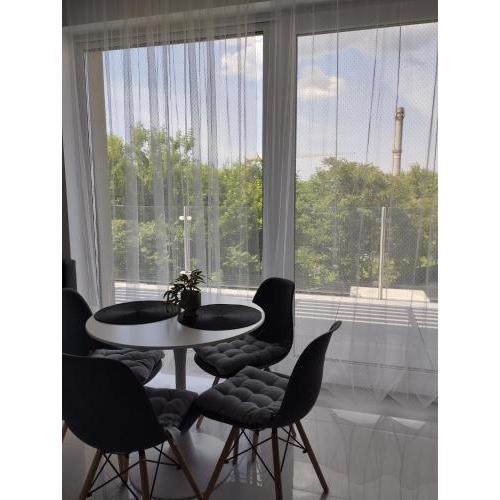 Híd Köz Penthouses Apartman