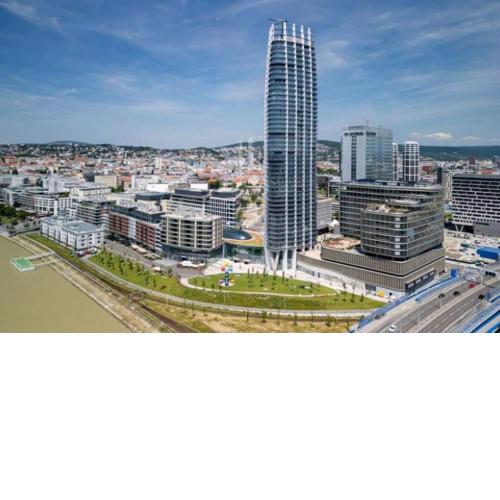 Highest Booking apt in Slovakia 34th floor Eurovea Tower