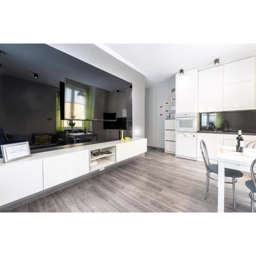 HILLWOOD Apartment