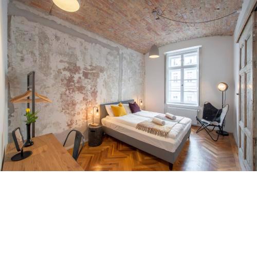 Historic Apartment in Budapest Downtown