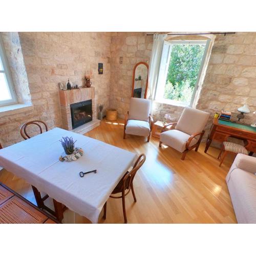 Historic Piazza House & Romantic Hidden Garden