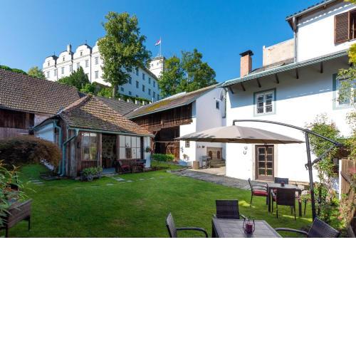 Historisches Stadthaus - Wohnen im Herzen von Weitra