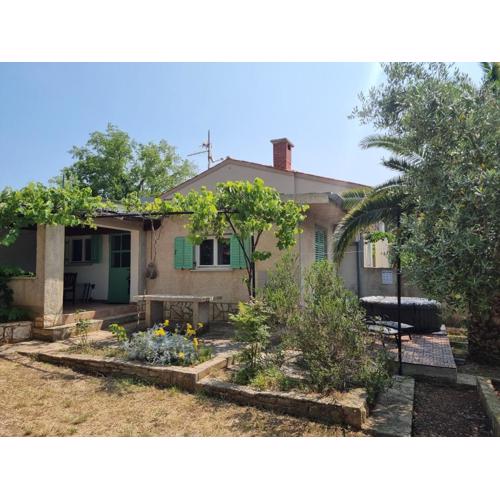 Hižica Pupo Apartment
