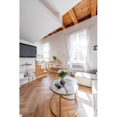 Hlavna Loft Apartment Kosice