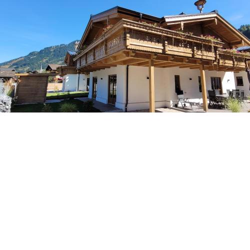 Hochalmbahnen Chalets Rauris 1-15 WE2, Maislaufeldweg 1o OG