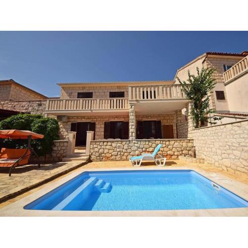 Holiday Apartement Marija Supetar with private pool