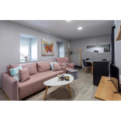 Holiday apartment Anna in Lokve