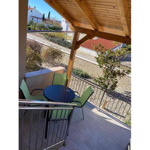 Holiday apartment in Punat with terrace, air conditioning, WiFi, washing machine 4534-3
