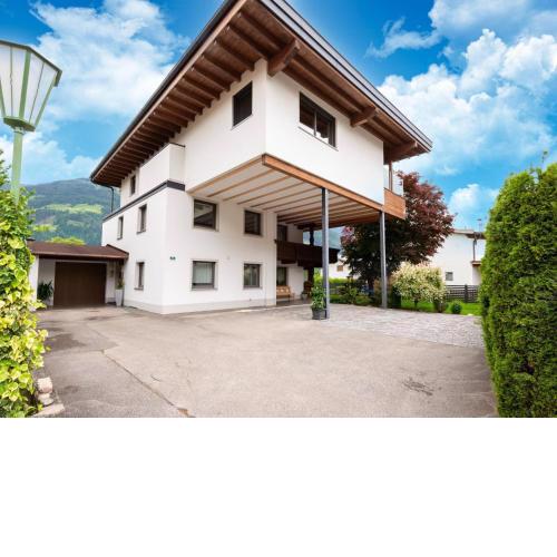 Holiday flat Schwemberger, Fügen