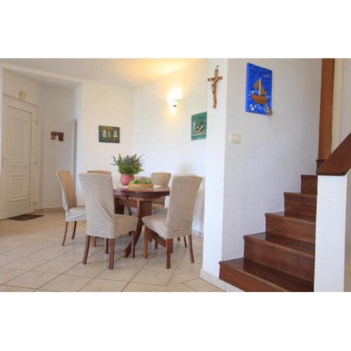 Holiday Home 3559-1 for 6 people in Veli Rat